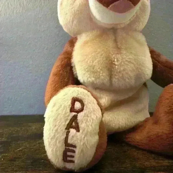 Dale the chipmunk Walt Disney‎ World Plush - Picture 2 of 3